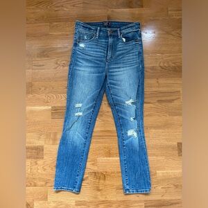 Abercrombie & Fitch Simone High Rise Ankle Jeans | 28 Short